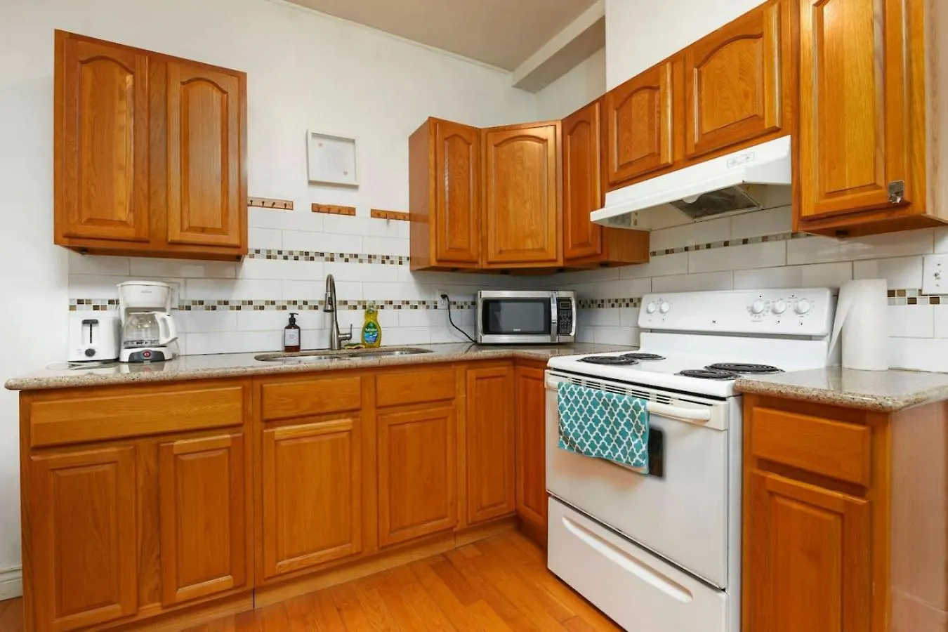 Apartment Prime Location Lovely 3Br Downtown Mtl Zj1 Montreal