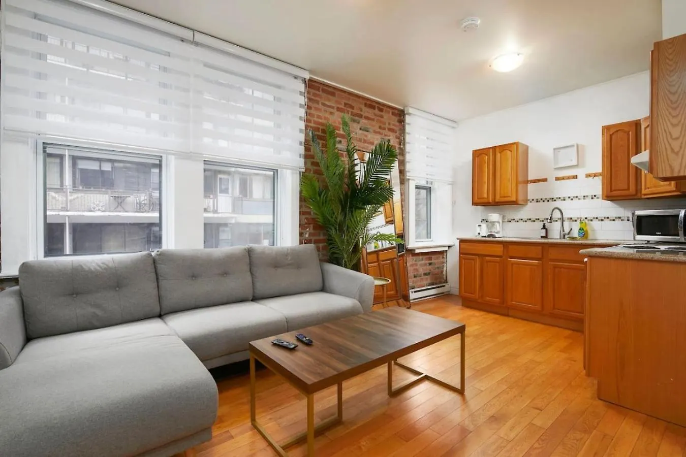 Prime Location Lovely 3Br Downtown Mtl Zj1 Montreal